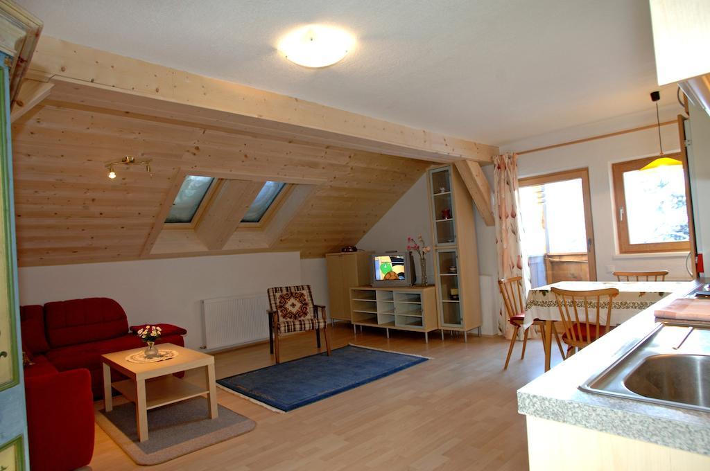 Landhaus Riedl Scharnitz Zimmer foto