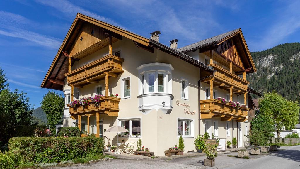 Landhaus Riedl Scharnitz Exterior foto